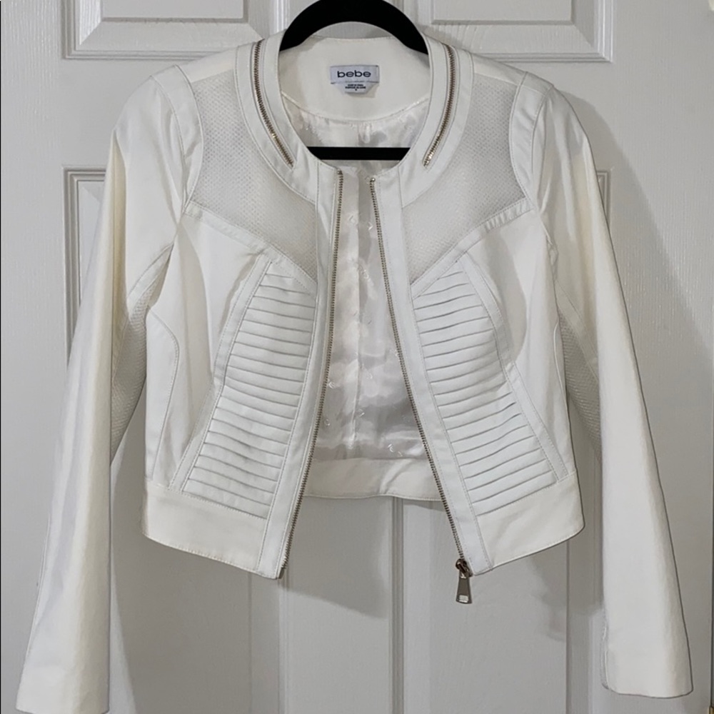 bebe White Cropped Moto Jacket with Quilted Panels